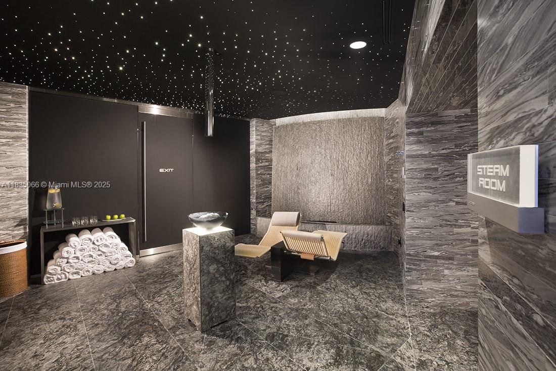 18555 Collins Avenue, Unit 2701 Sunny Isles Beach, FL 33160 - Photo 43 of 68