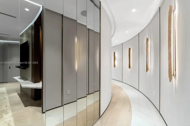 $10,900,000 | 18555 Collins Avenue, Unit 2701, Sunny Isles Beach, FL 33160