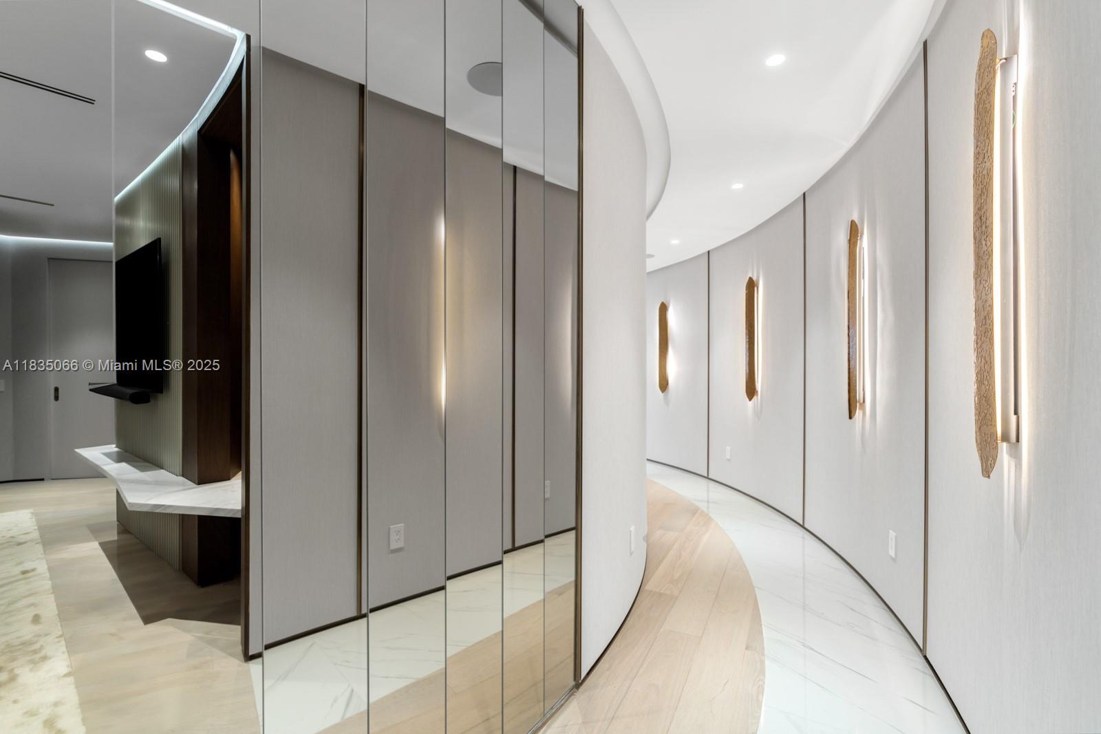 18555 Collins Avenue, Unit 2701 Sunny Isles Beach, FL 33160 - Photo 6 of 68