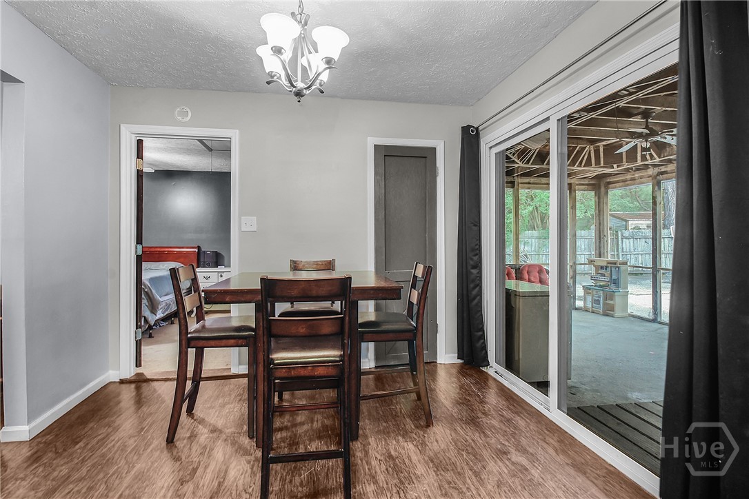 302 Tunnel Road Springfield, GA 31329 - Photo 11 of 41 Dining Area