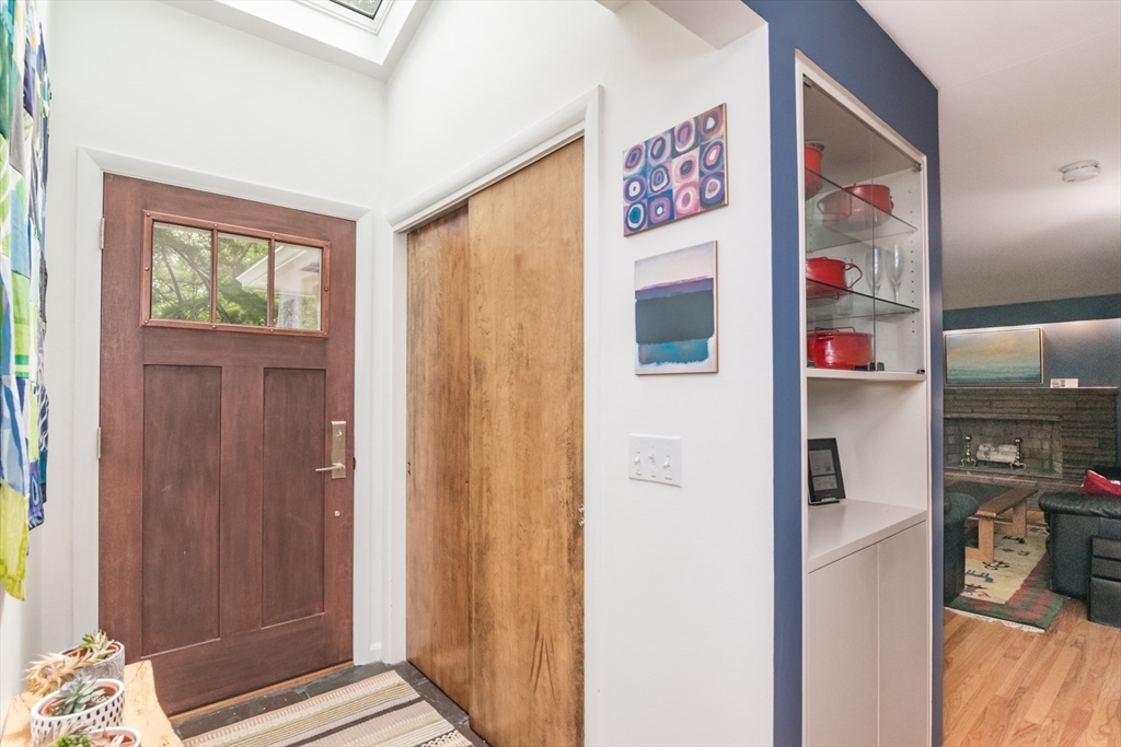 669 Westhampton Road Northampton, MA 01062 - Photo 5 of 42