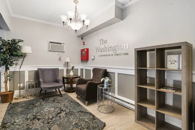 $190,000 | 7428 Washington Street, Unit 602, Forest Park, IL 60130