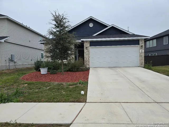$325,000 | 209 Drew Circle, Seguin, TX 78155
