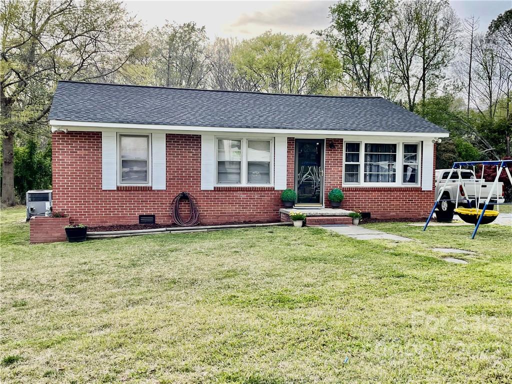 124 State Rd S-20-259 Great Falls, SC 29055 - Photo 1 of 21 Gallery Image 1