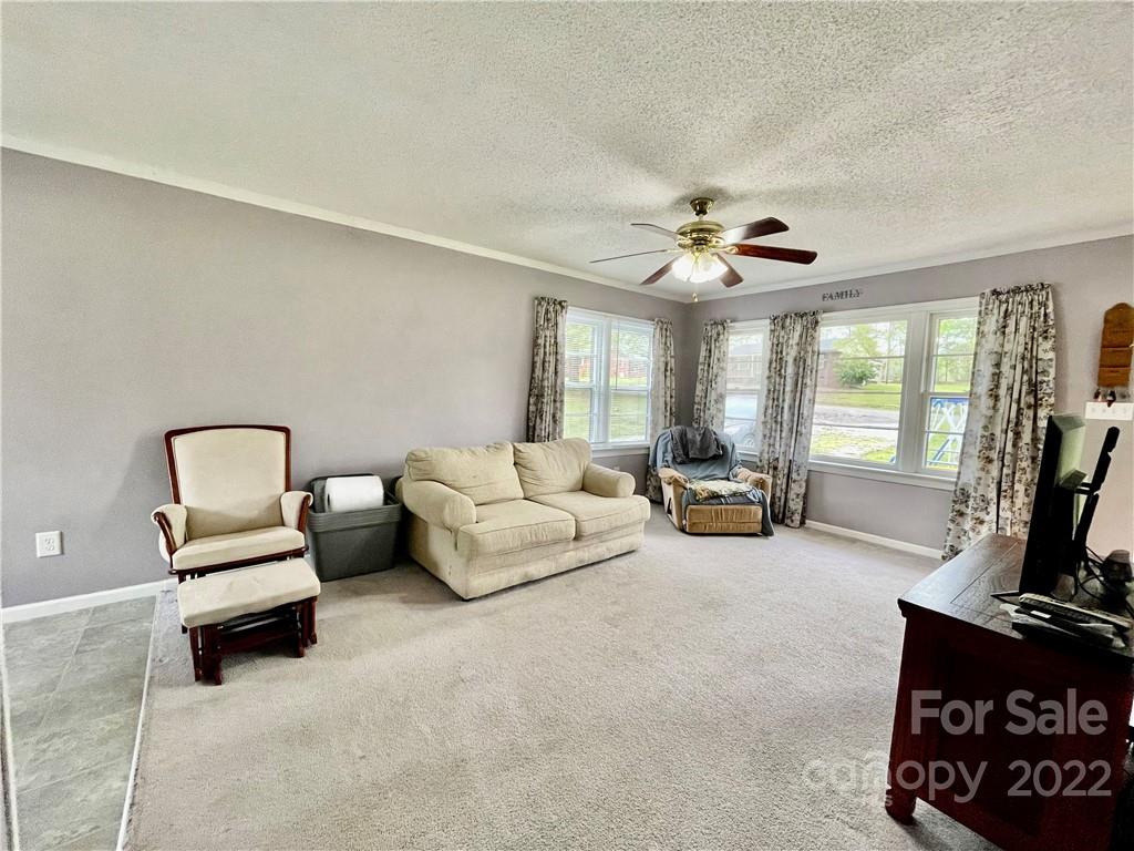 124 State Rd S-20-259 Great Falls, SC 29055 - Photo 8 of 21 Gallery Image 8