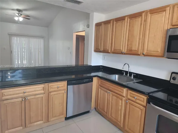 $2,200 | 8059 Southwest 21st Court, Unit 8059, Miramar, FL 33025
