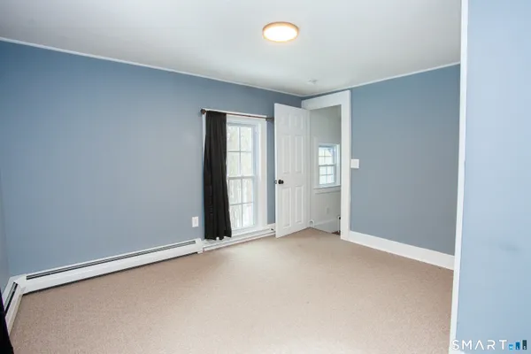 $2,395 | 27 High Street, New Hartford, CT 06057