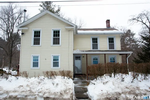 $2,395 | 27 High Street, New Hartford, CT 06057