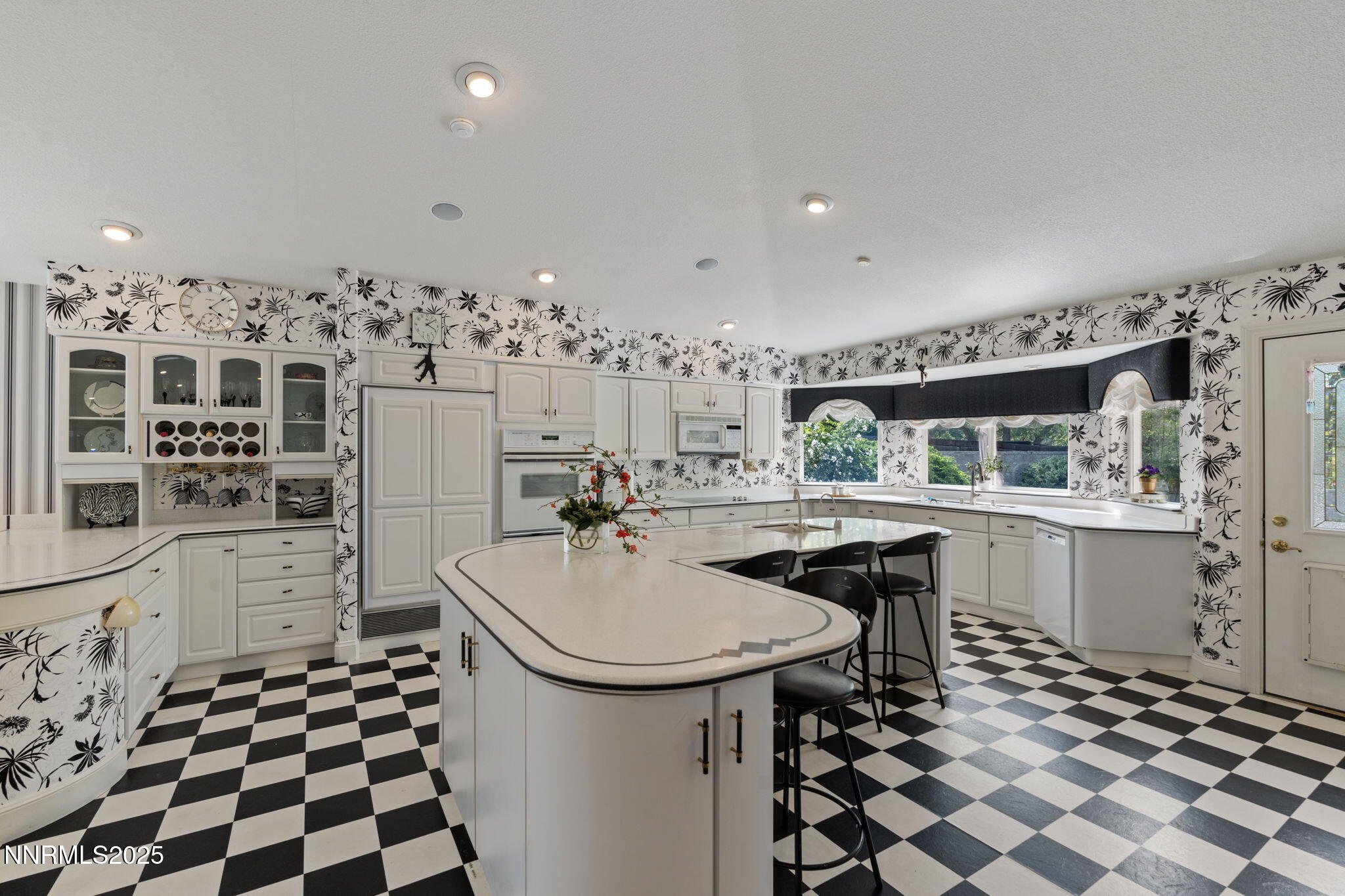 5195 Canyon Drive Reno, NV 89519 - Photo 25 of 69 48-web-or-mls-DSC07573