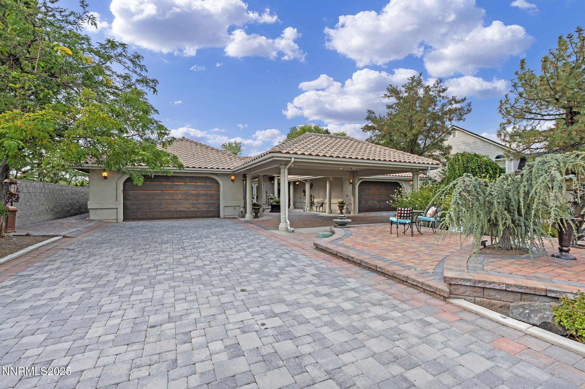 5195 Canyon Drive Reno, NV 89519 - Photo 3 of 69 11-web-or-mls-DSC07668