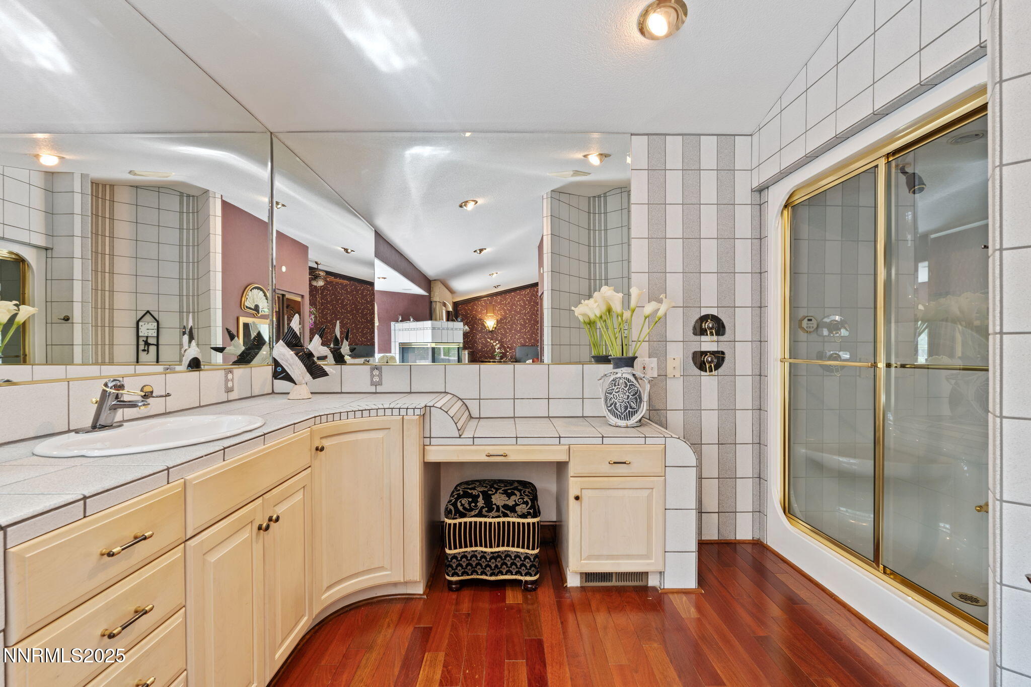5195 Canyon Drive Reno, NV 89519 - Photo 31 of 69 a kitchen with a sink appliances and cabinets
