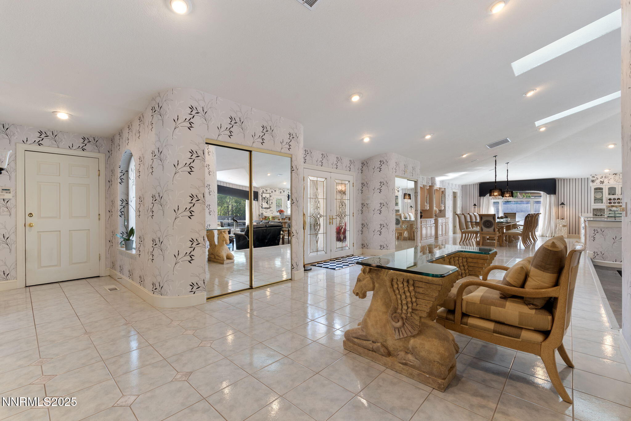 5195 Canyon Drive Reno, NV 89519 - Photo 7 of 69 27-web-or-mls-DSC07473