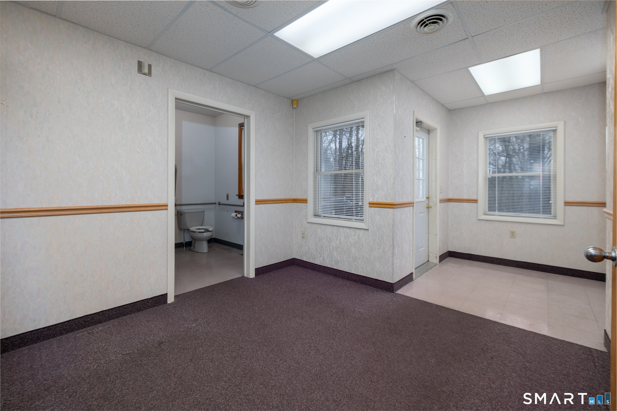 90 Fenn Road Middlebury, CT 06762 - Photo 22 of 34