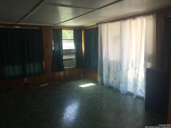 $1,135 | 260 Kenmar Drive, San Antonio, TX 78220