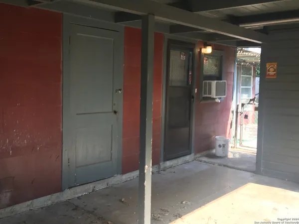 $1,135 | 260 Kenmar Drive, San Antonio, TX 78220