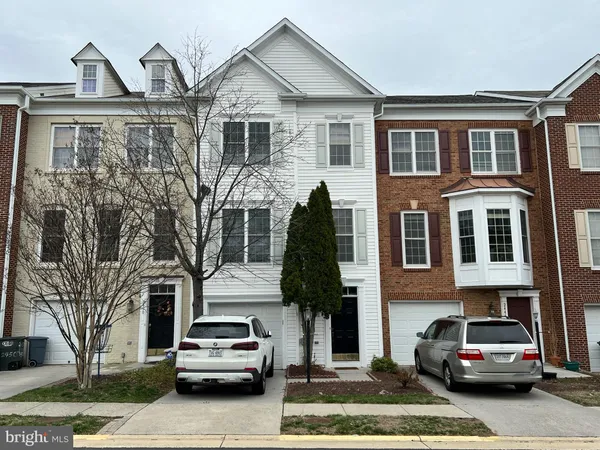 $3,500 | 2448 Terra Cotta Circle, Herndon, VA 20171