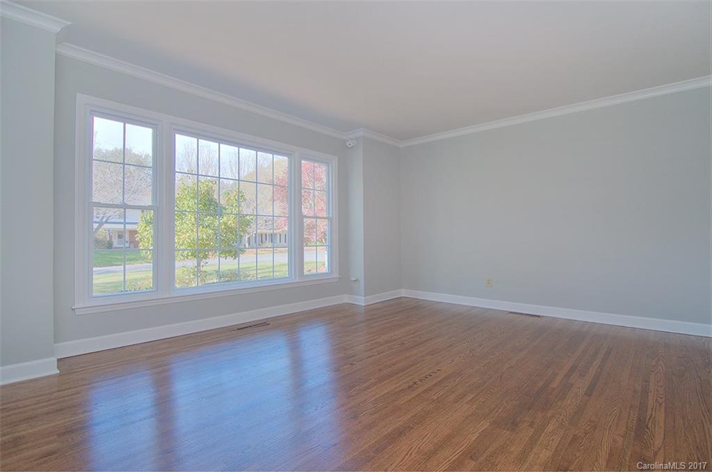 3801 Flowerfield Road Charlotte, NC 28210 - Photo 13 of 24 Gallery Image 13