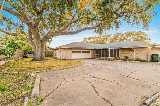 $262,000 | 6946 Aswan Drive, Corpus Christi, TX 78412