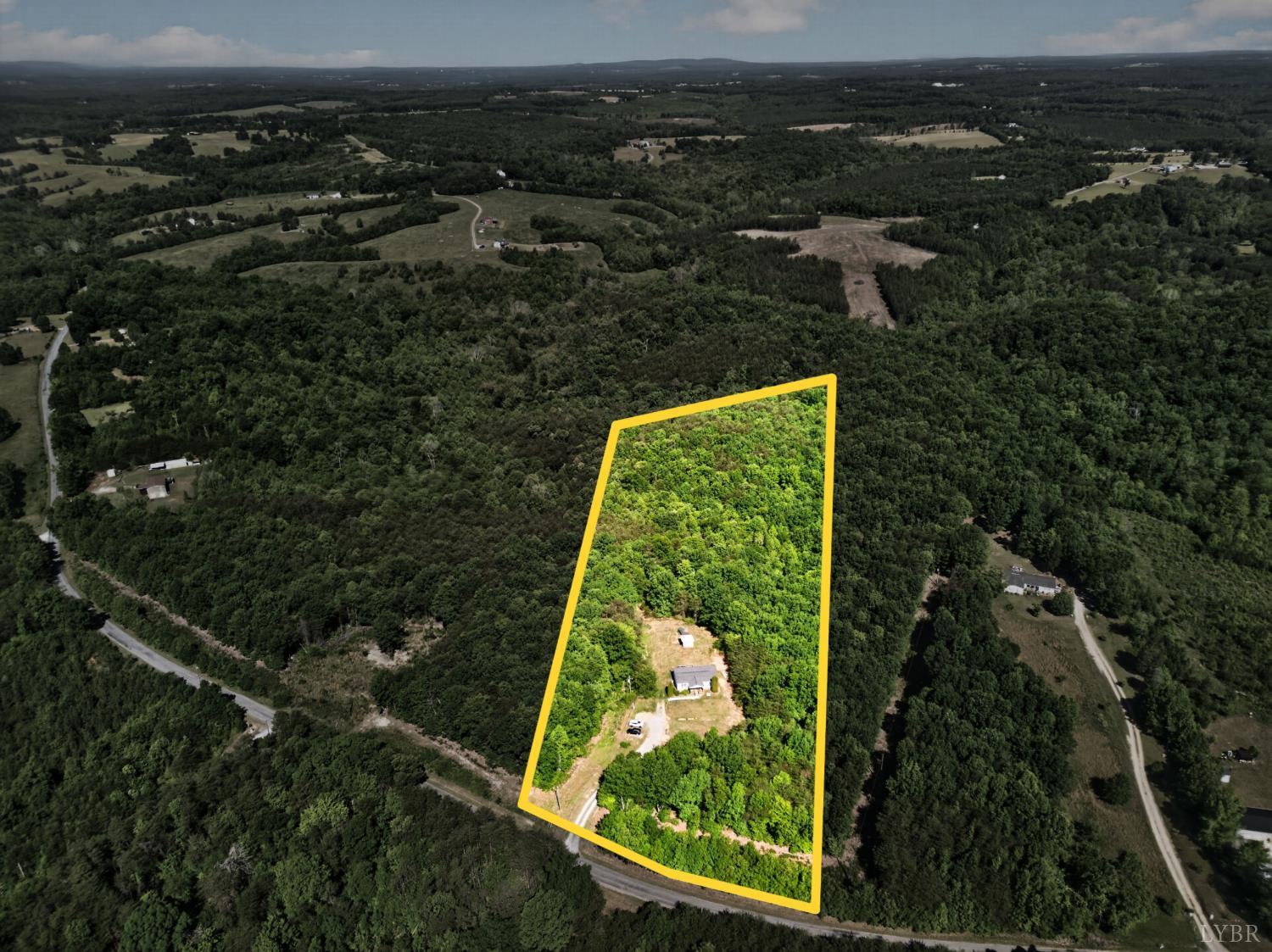 1811 Mohawk Road Gladys, VA 24554 - Photo 40 of 51 an aerial view of house with yard