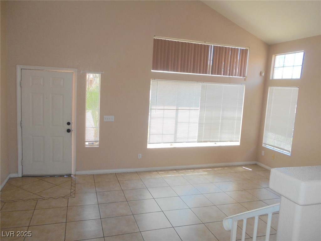 2514 Quail Canyon Avenue Henderson, NV 89074 - Photo 3 of 38