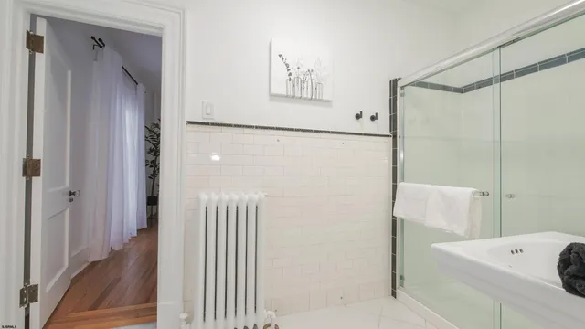 $25,000 | 4700 Atlantic Avenue, Atlantic City, NJ 08401