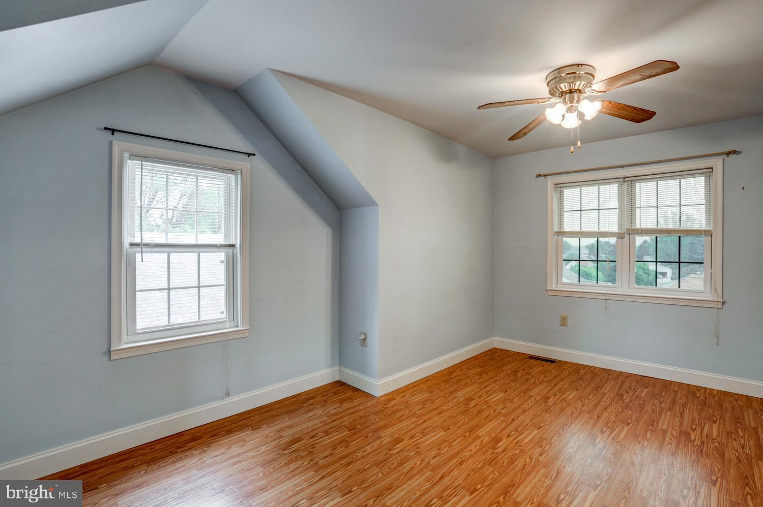 411 Haig Boulevard Reading, PA 19607 - Photo 17 of 36 2nd Bedroom on Upper Level