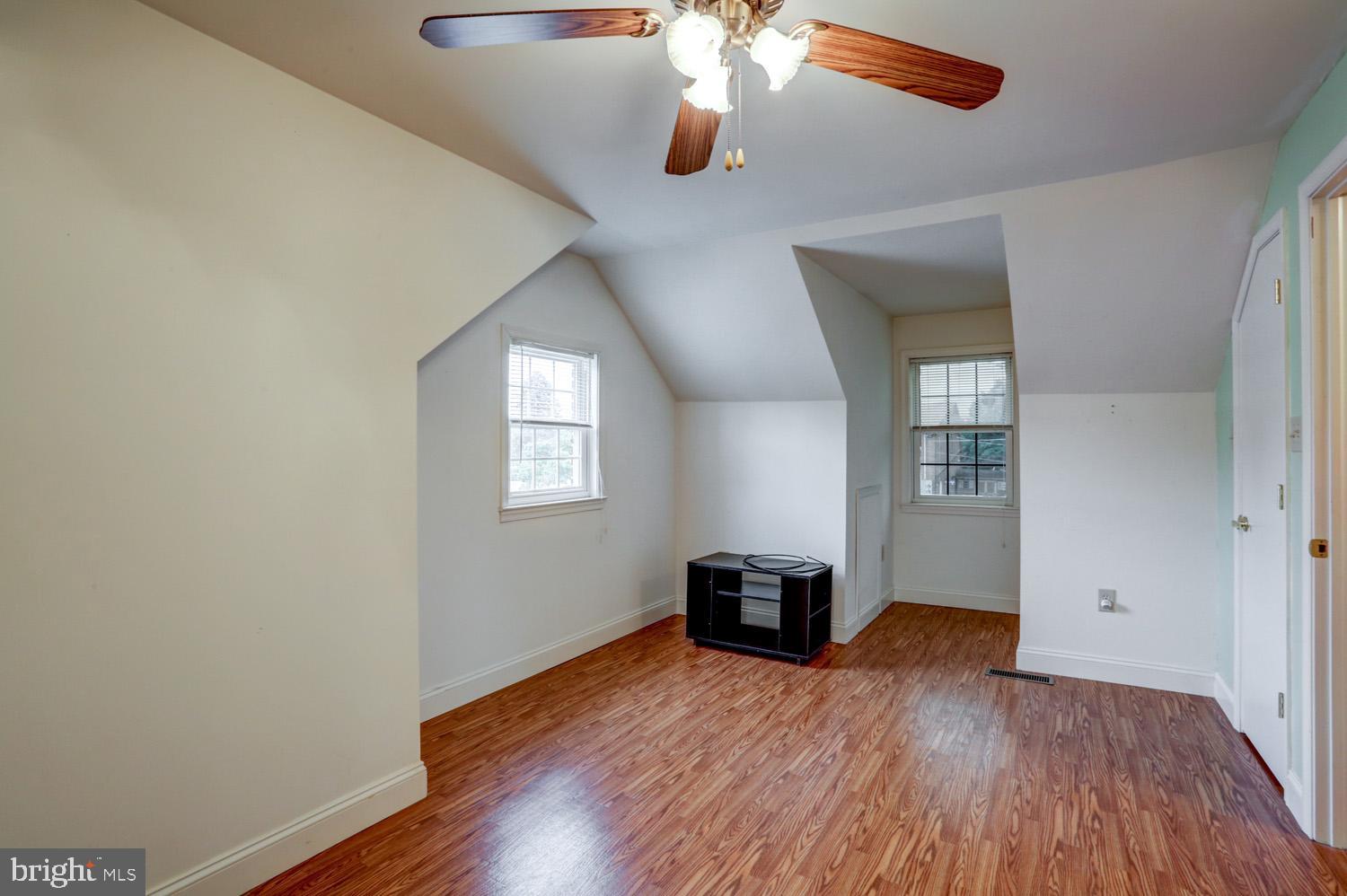 411 Haig Boulevard Reading, PA 19607 - Photo 20 of 36 3rd Bedroom on Upper Level