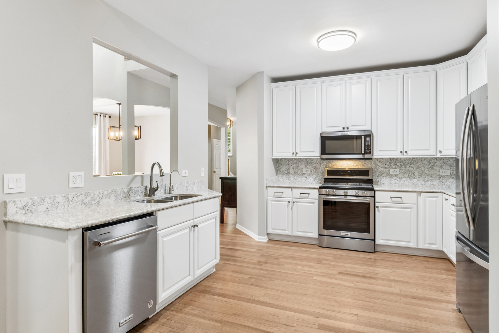 1869 Wagner Road Batavia, IL 60510 - Photo 8 of 24
