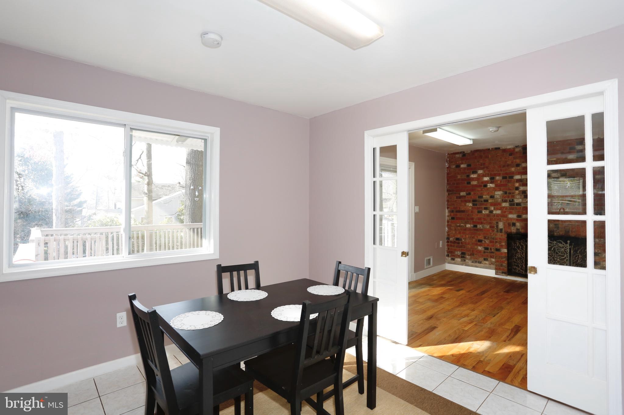 314 Summit Hall Road Gaithersburg, MD 20877 - Photo 8 of 31 Separate dining room