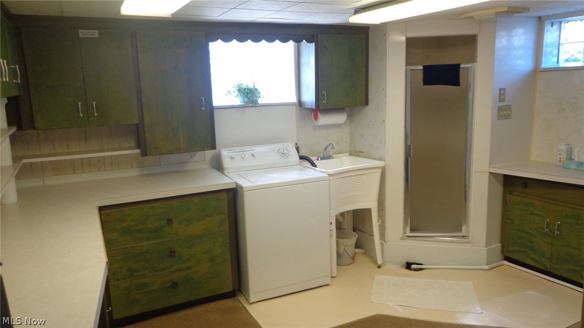 1484 Graham Road Silver Lake, OH 44224 - Photo 23 of 33 Basement laundry with additional Washer & shower