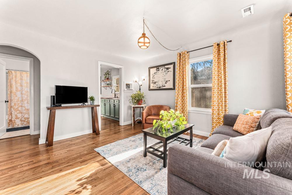 1518 South Division Avenue Boise, ID 83706 - Photo 3 of 15