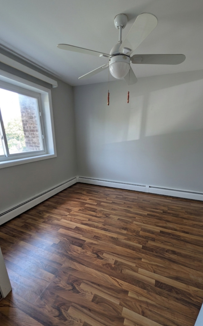 10353 Dearlove Road, Unit 2G Glenview, IL 60025 - Photo 8 of 13 Gallery Image 8