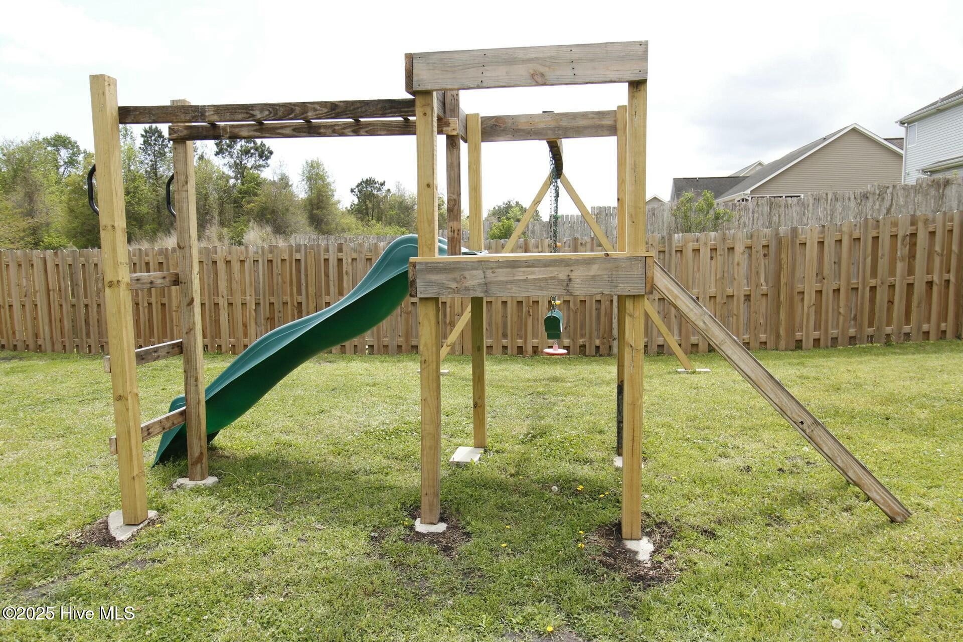 224 Emerald Ridge Road Jacksonville, NC 28546 - Photo 7 of 37 play set