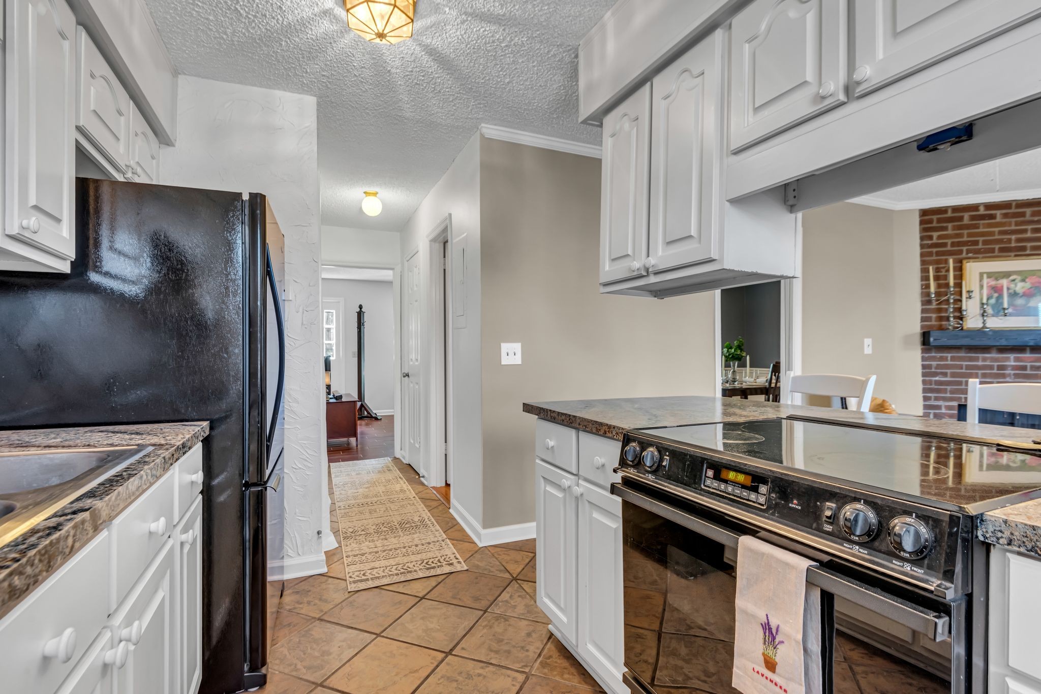 4001 Anderson Road, Unit J18 Nashville, TN 37217 - Photo 20 of 31 Gallery Image 20