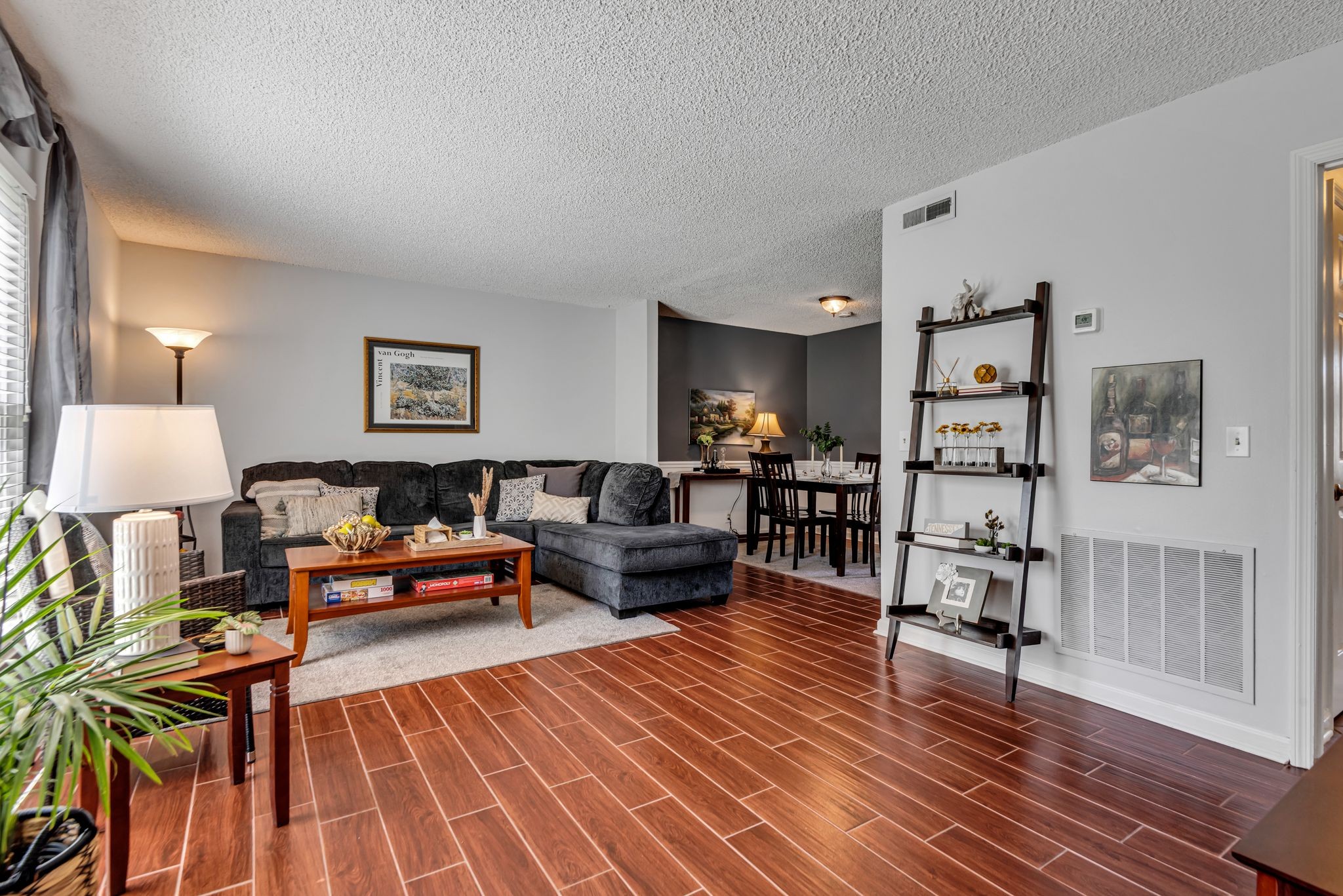 4001 Anderson Road, Unit J18 Nashville, TN 37217 - Photo 5 of 31 Gallery Image 5