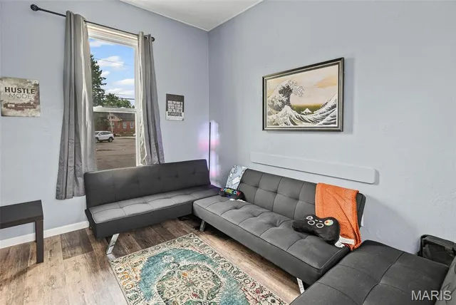 $425,000 | 108-110 East Main Street, Mascoutah, IL 62258