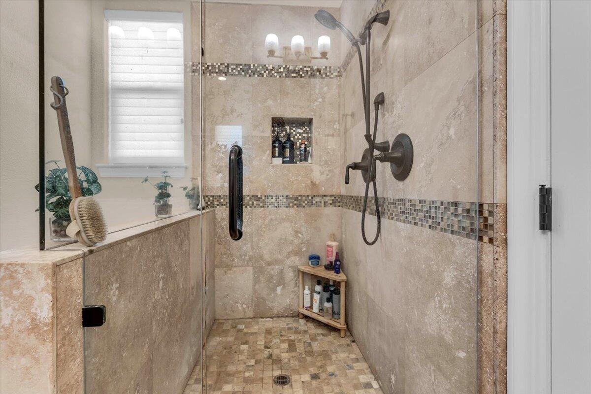5697 Constitution Way Redding, CA 96003 - Photo 23 of 87 Gorgeous tile step in shower