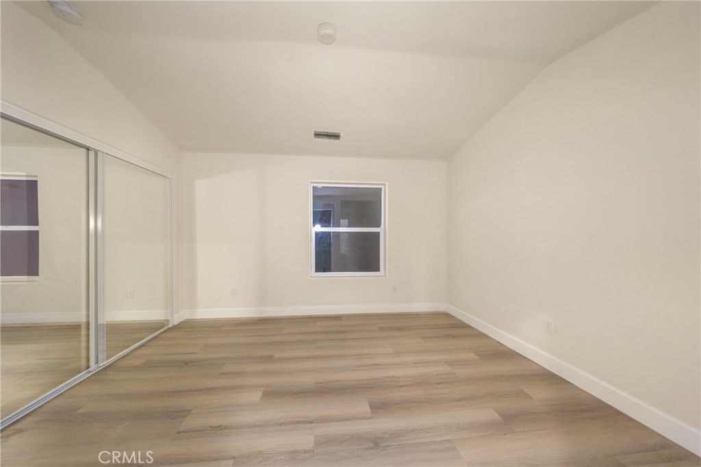 16241 Chestnut Street Hesperia, CA 92345 - Photo 27 of 60 a view of an empty room