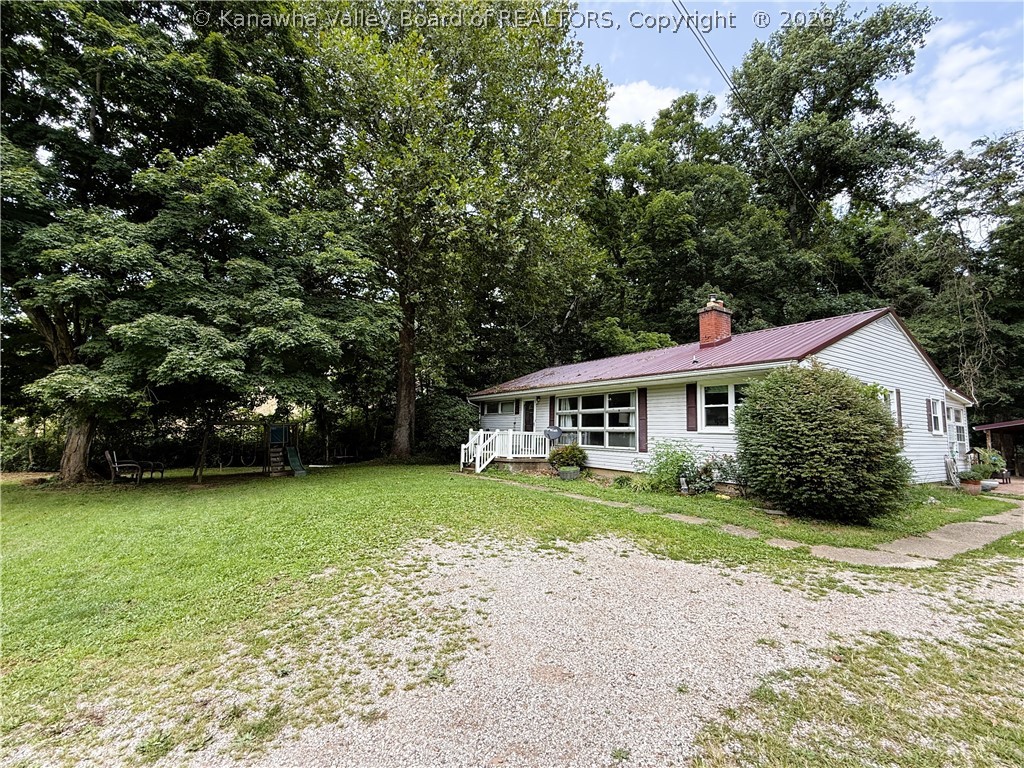 2679 Sandhill Road Point Pleasant, WV 25550 - Photo 12 of 19 Gallery Image 12