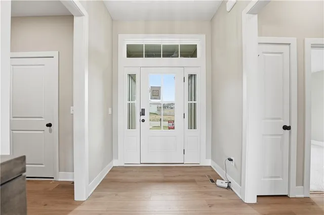 $599,900 | 12160 North Tracy Avenue, Kansas City, MO 64165