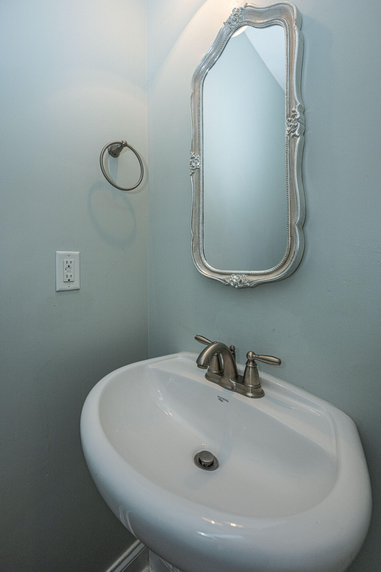 2145 Sandy Point Lane Mount Pleasant, SC 29466 - Photo 19 of 45 2145SandyPointLn024
