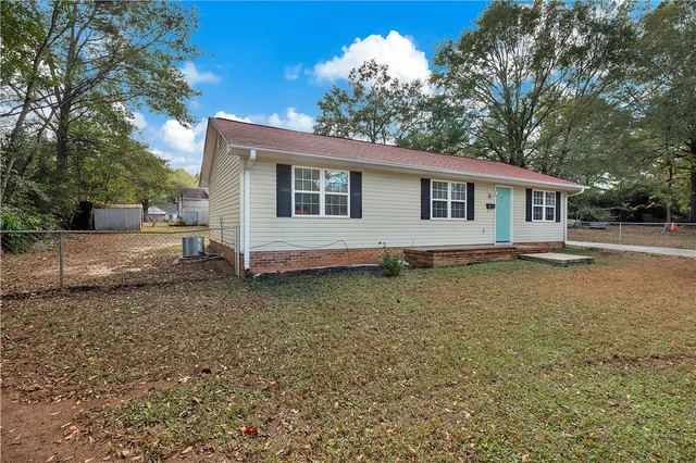 $144,900 | 910 Campbell Street, Anderson, SC 29624