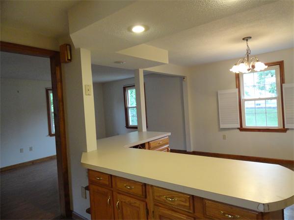 430 New Ludlow Road Chicopee, MA 01020 - Photo 9 of 12 Gallery Image 9