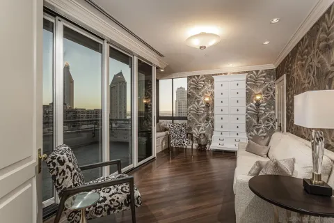 $4,750,000 | 700 Front Street, Unit 801/807, San Diego, CA 92101