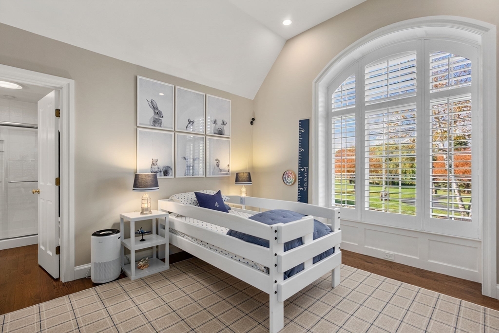 8 Rock Spring Lane Southborough, MA 01772 - Photo 18 of 42