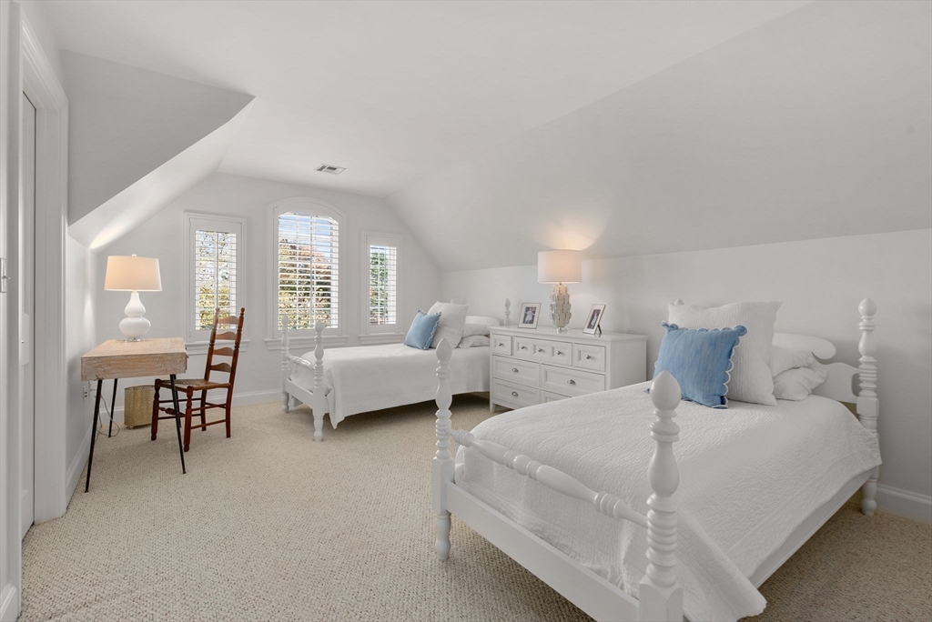 8 Rock Spring Lane Southborough, MA 01772 - Photo 26 of 42