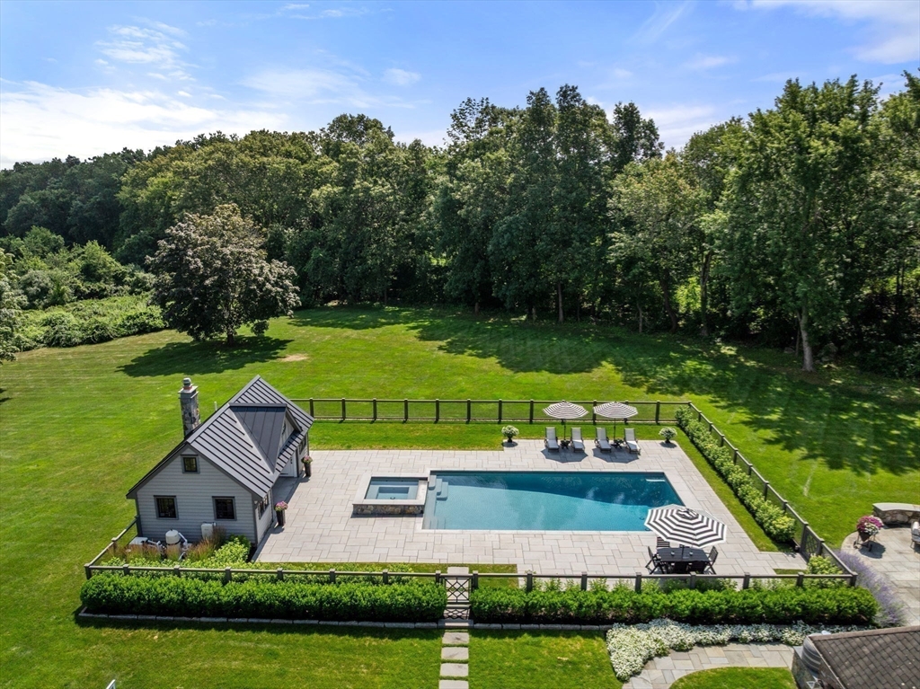 8 Rock Spring Lane Southborough, MA 01772 - Photo 38 of 42