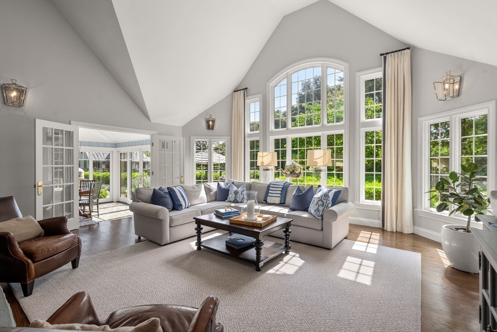 8 Rock Spring Lane Southborough, MA 01772 - Photo 4 of 42