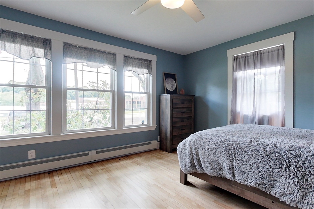 262 Chestnut Street Gardner, MA 01440 - Photo 14 of 39