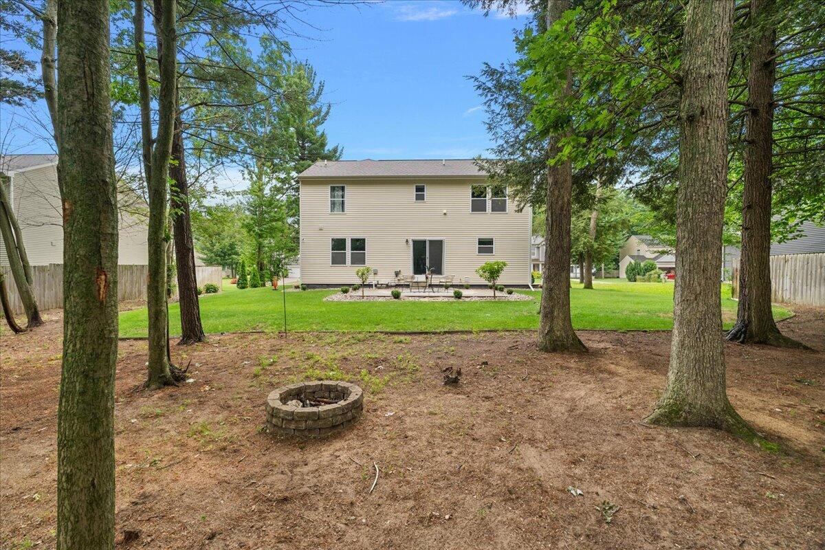 14455 Manor Road Grand Haven, MI 49417 - Photo 9 of 39 14-14455 Manor Rd, Grand Haven, Michigan